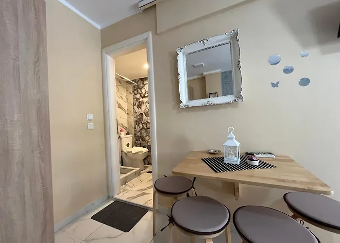 Διαμέρισμα Corner Περαία